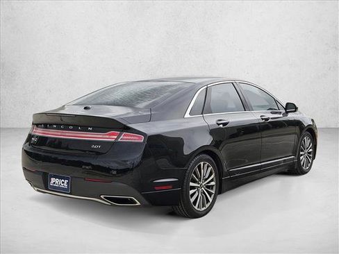 Used 2019 Lincoln MKZ Reserve FWD image 5