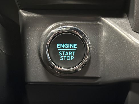 Used 2025 Ford F150 XLT w/ Equipment Group 302A MID AWD/4WD image 38