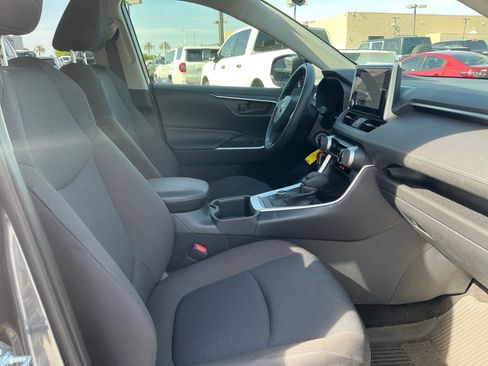 Certified 2025 Toyota RAV4 LE AWD/4WD image 19