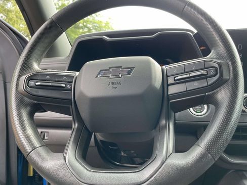 Used 2024 Chevrolet Colorado Trail Boss AWD/4WD image 29