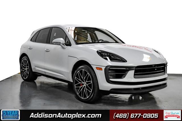 Used 2022 Porsche Macan S AWD/4WD image 1