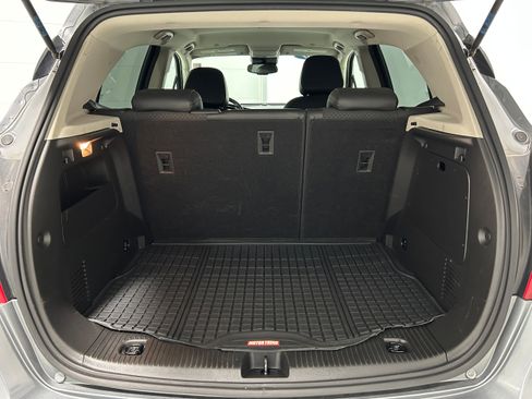 Used 2020 Buick Encore Preferred w/ Safety Package image 28