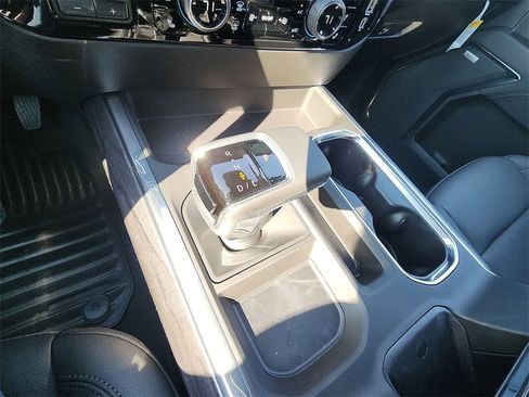 New 2026 Chevrolet Silverado 1500 LTZ w/ Technology Package image 20