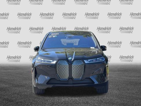 Used 2024 BMW iX xDrive50 w/ Sport Package AWD/4WD image 10