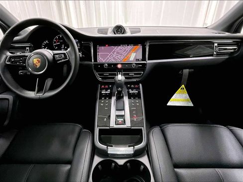 New 2026 Porsche Macan AWD/4WD image 14