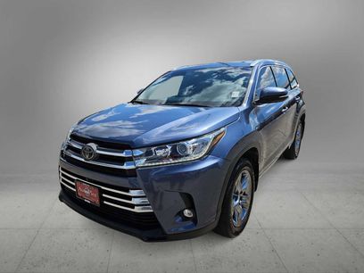 Used 2019 Toyota Highlander Limited Platinum
