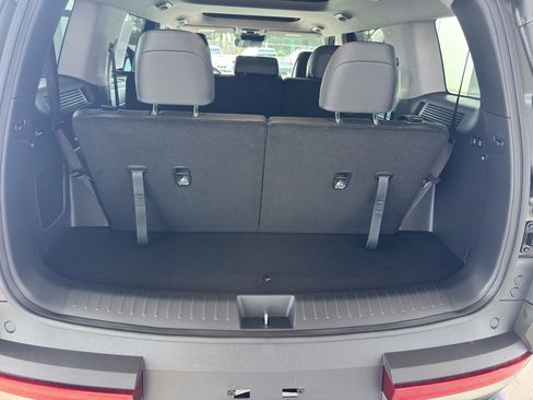 Used 2025 Hyundai Santa Fe Limited image 22
