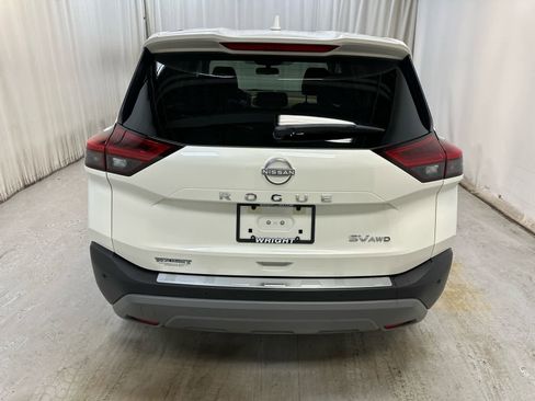 Certified 2023 Nissan Rogue SV image 7