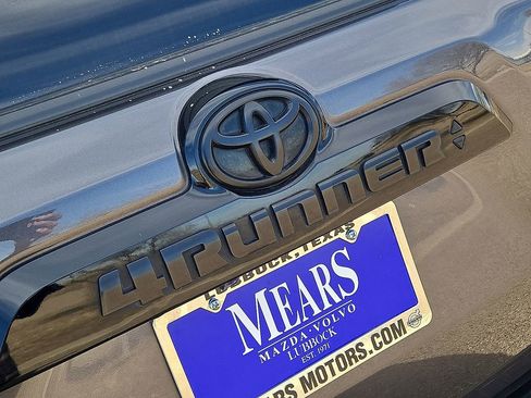 Used 2020 Toyota 4Runner Nightshade image 12