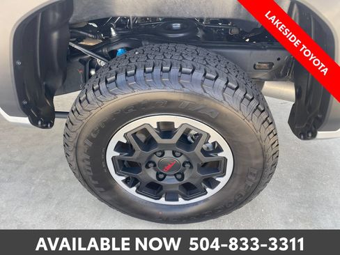 Certified 2026 Toyota Tacoma TRD Off-Road AWD/4WD image 13