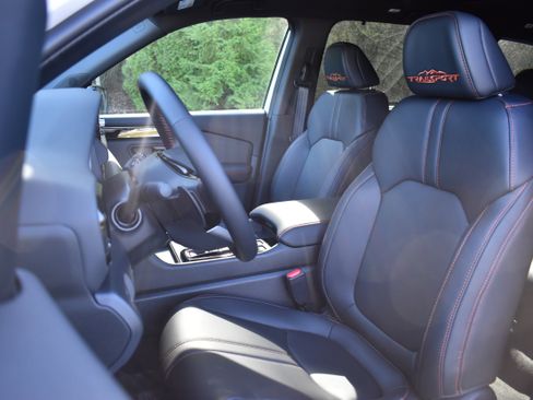 New 2025 Honda Pilot TrailSport image 11