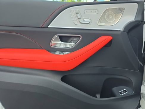 New 2025 Mercedes-Benz GLE 63 AMG S image 28