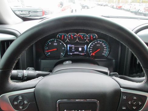 Used 2018 GMC Sierra 1500 SLT w/ SLT Premium Package image 27