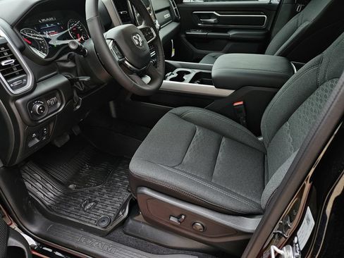 New 2026 RAM 1500 Lone Star AWD/4WD image 13