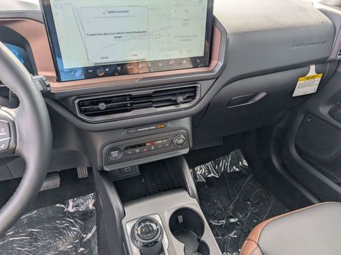 New 2025 Ford Bronco Sport Outer Banks w/ Outer Banks Tech Package+ AWD/4WD image 33