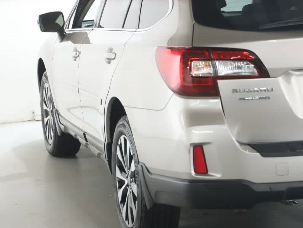 Used 2016 Subaru Outback 2.5i Limited AWD/4WD image 41