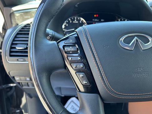 Used 2024 INFINITI QX80 Sensory w/ All-Season Package AWD/4WD image 15