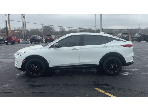 Certified 2024 Buick Envista Sport Touring w/ Convenience I Package image 5