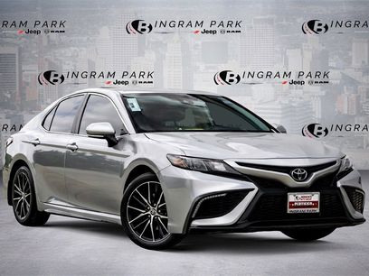 Used 2023 Toyota Camry SE