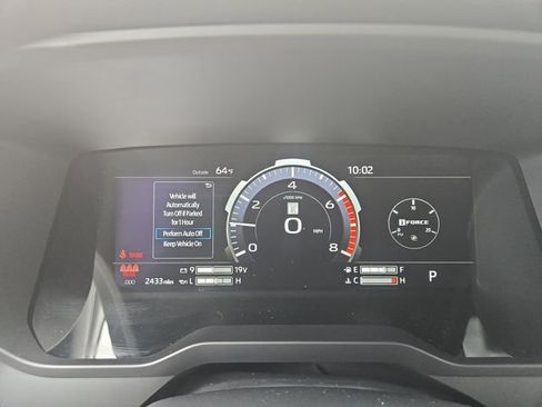 Used 2025 Toyota Tundra Limited image 15