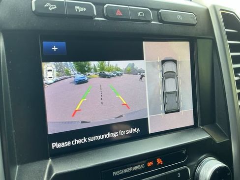 Used 2019 Ford F150 Platinum w/ Equipment Group 701A Luxury AWD/4WD image 16