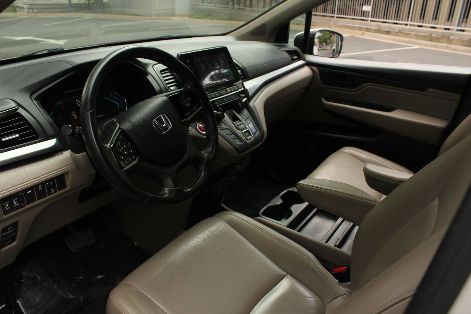Used 2019 Honda Odyssey EX-L image 12