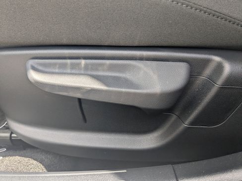 New 2026 Kia K4 FWD image 18