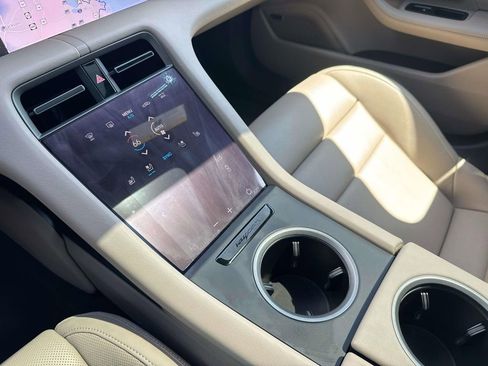 Used 2025 Porsche Taycan image 26