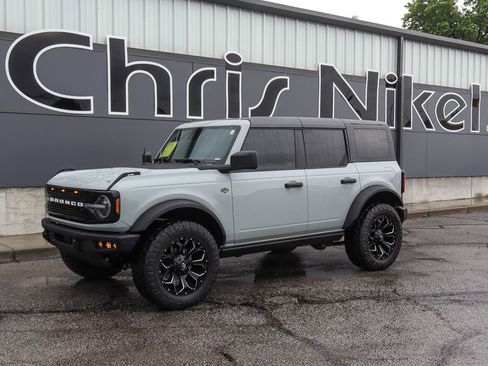 Used 2024 Ford Bronco Wildtrak AWD/4WD image 1