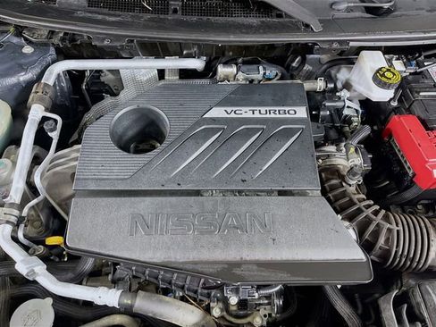 Used 2024 Nissan Rogue SV AWD/4WD image 29