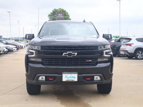 Used 2022 Chevrolet Silverado 1500 LT Trail Boss w/ Safety Package AWD/4WD image 3
