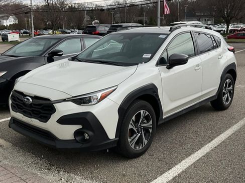Used 2025 Subaru Crosstrek 2.0i Premium image 3