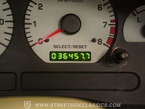 Used 2001 Ford Mustang Cobra RWD image 31