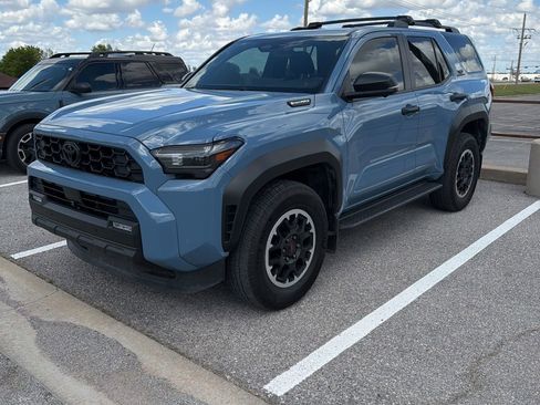 Used 2025 Toyota 4Runner TRD Off-Road Premium w/ Tow Technology Package image 1