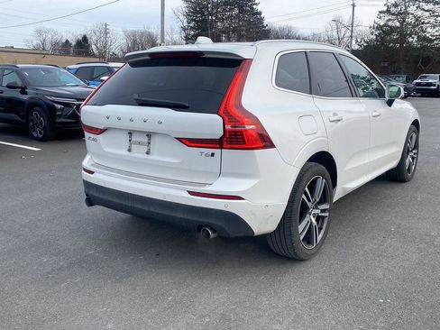 Used 2018 Volvo XC60 T6 Momentum w/ Advanced Package image 6