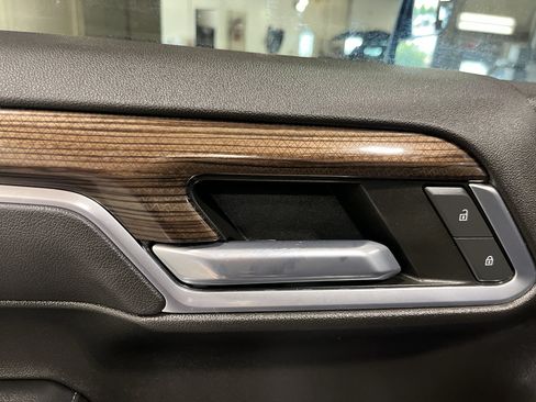 Certified 2022 Chevrolet Silverado 1500 LT AWD/4WD image 29