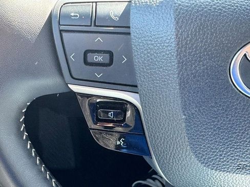Certified 2025 Toyota Camry SE FWD image 21
