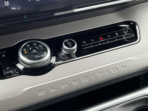 New 2026 Ford Expedition Max Active image 30