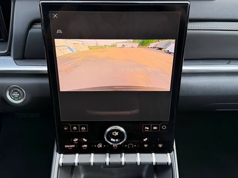 Used 2026 GMC Terrain Elevation FWD image 28