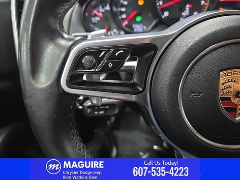 Used 2017 Porsche Cayenne Platinum Edition AWD/4WD image 25