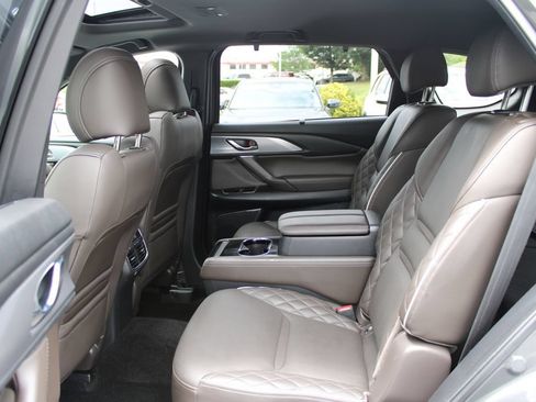 Used 2023 MAZDA CX-9 Signature AWD/4WD image 12