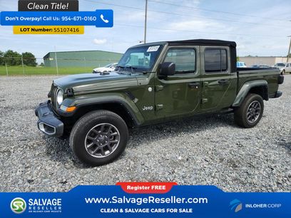 Used 2022 Jeep Gladiator Overland w/ LED Lighting Group