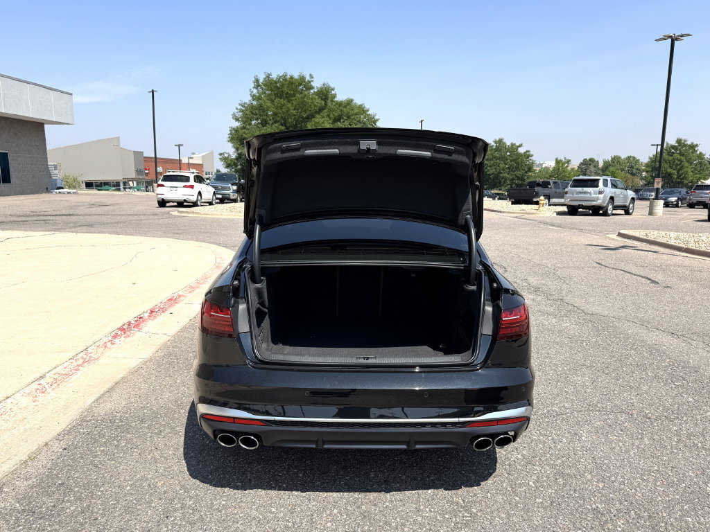 Used 2021 Audi S4 Premium Plus w/ Premium Plus Package AWD/4WD image 9