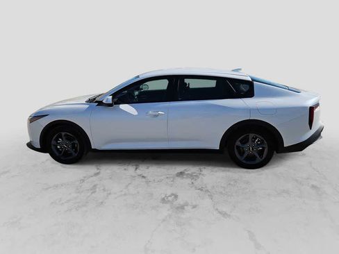 Used 2025 Kia K4 FWD image 5