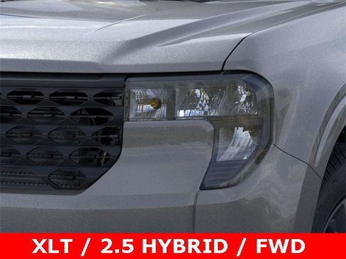 New 2025 Ford Maverick XLT image 46