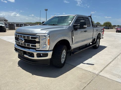 Used 2023 Ford F250 XLT w/ 360-Degree Camera Package AWD/4WD image 7