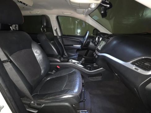 Used 2018 Dodge Journey GT image 9