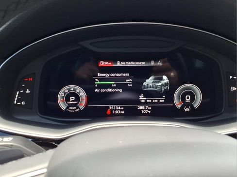 Used 2023 Audi Q7 3.0T Premium w/ Convenience Package AWD/4WD image 32