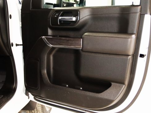 Used 2022 Chevrolet Silverado 3500 LTZ w/ LTZ Plus Package image 58