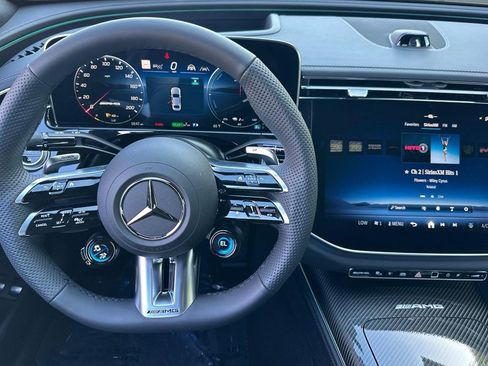New 2026 Mercedes-Benz E 53 AMG e 4MATIC Sedan image 26